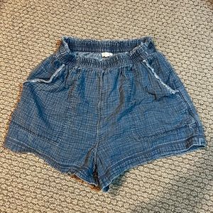 Aerie. Small. Blue